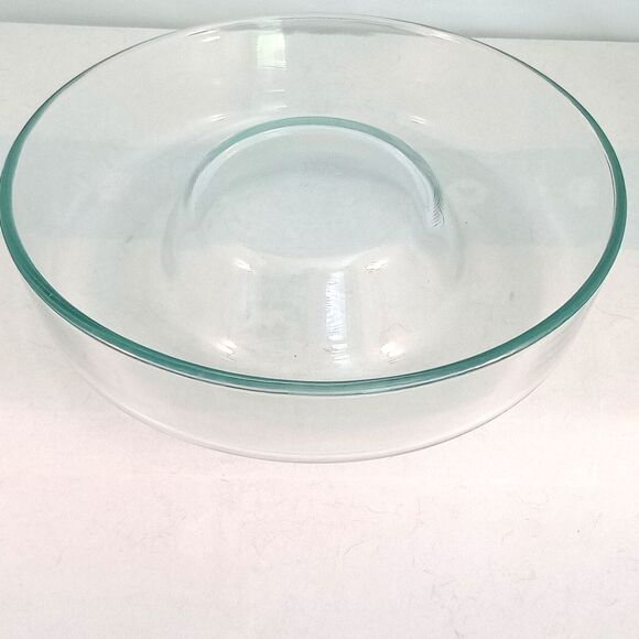 Vintage Pyrex 22cm Clear Glass Bundt Pan / Cake Ring / Jello Mold – France 9” - Picture 1 of 3